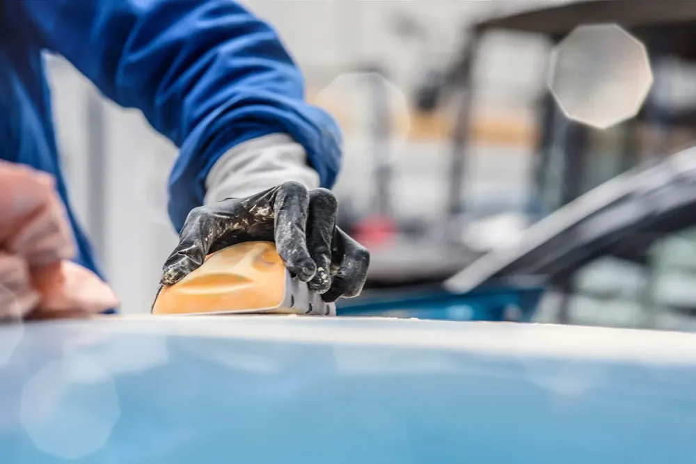 Travaux de carrosserie à Nogarowebp