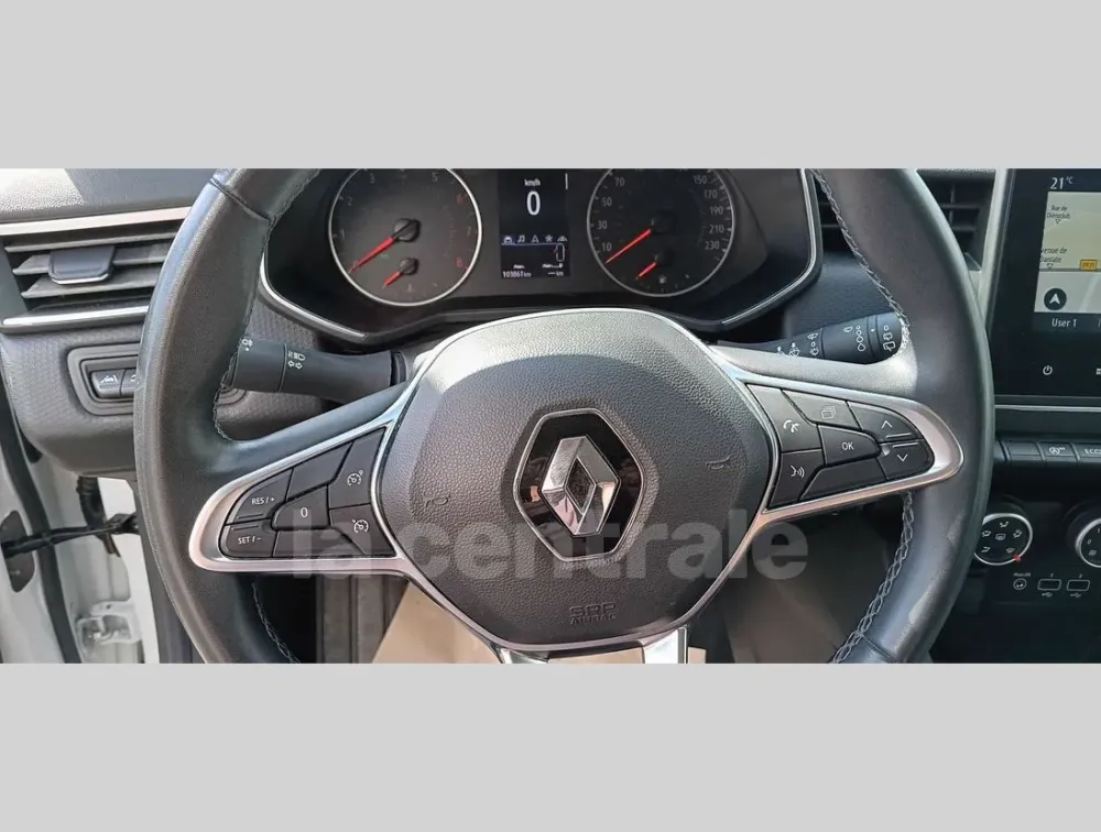 Renault Clio V Garage du Midour (4)