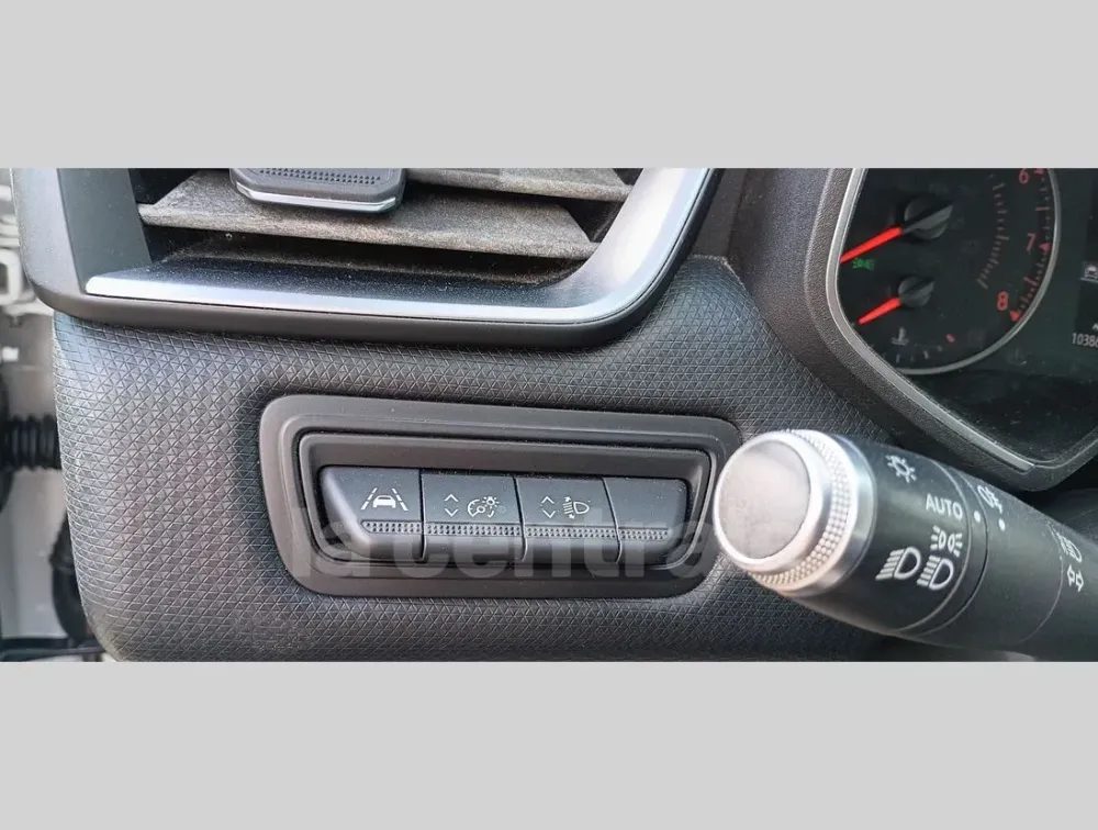 Renault Clio V Garage du Midour (11)